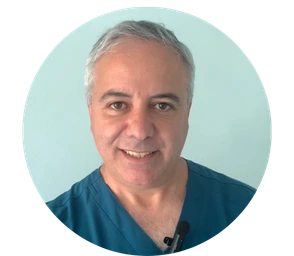 Adquiere competencias en kinesiología y rehabilitación para la atención de pacientes críticos