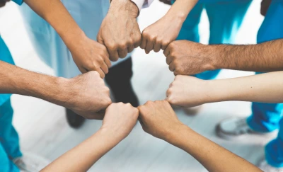 Pasantías internacionales en enfermería: formación global para fortalecer la salud pública en Chile