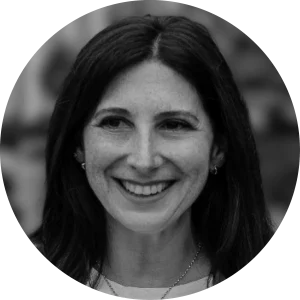 Paola Maringer | Postgrado Unab